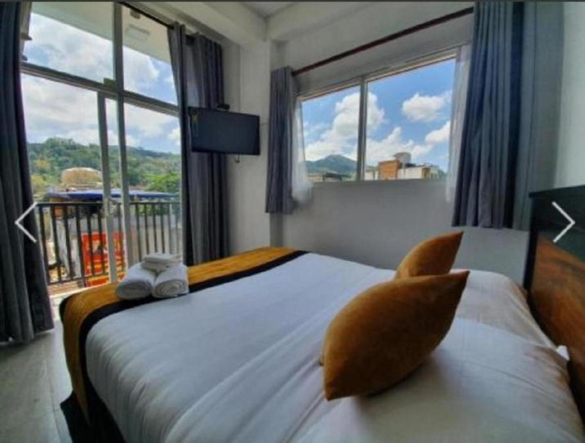 Nap Station Bed and Breakfast Κάντι Εξωτερικό φωτογραφία