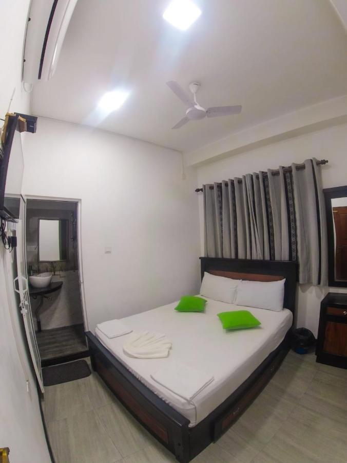 Nap Station Bed and Breakfast Κάντι Εξωτερικό φωτογραφία
