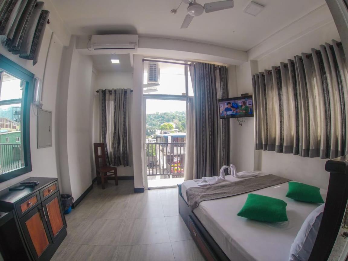 Nap Station Bed and Breakfast Κάντι Εξωτερικό φωτογραφία